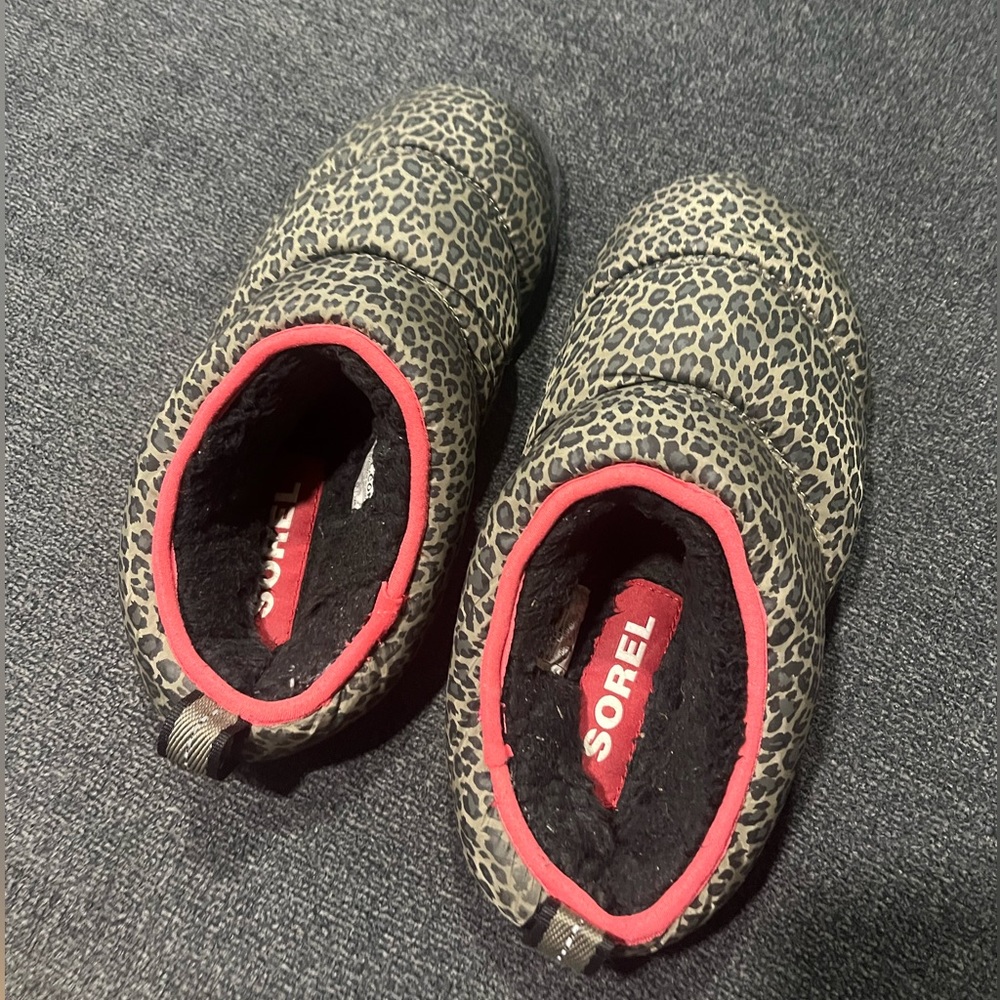 Sorel Bodega Run slippers